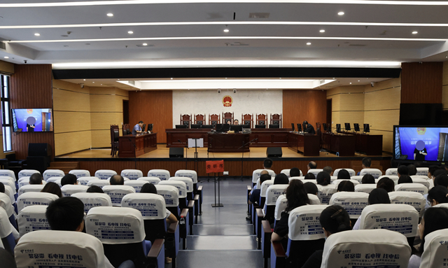 7月3日，三元法院开展职务犯罪案件庭审观摩活动